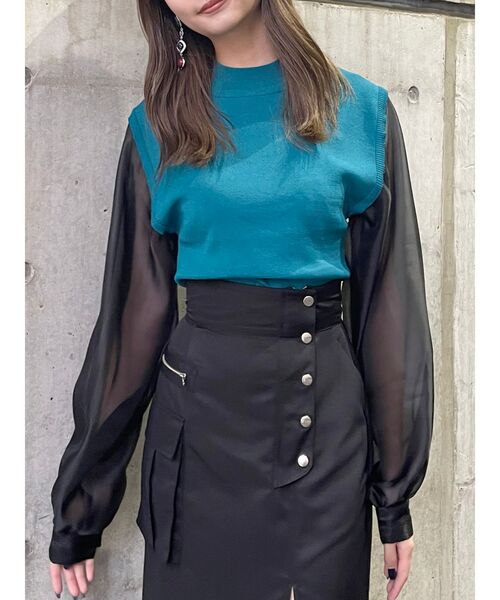 MURUA（ムルーア）の「シャイニースリーブドッキングニット（ニット/セーター・レディース・ブラック/ホワイト/ブルー・FREE）」の3枚目の写真