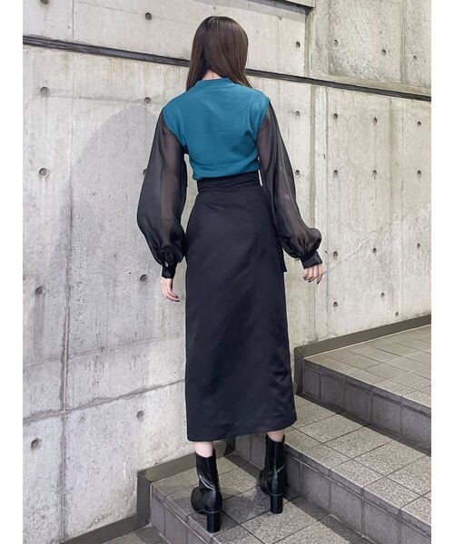 MURUA（ムルーア）の「シャイニースリーブドッキングニット（ニット/セーター・レディース・ブラック/ホワイト/ブルー・FREE）」の12枚目の写真