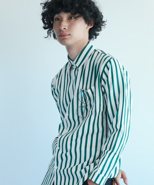 aimoha(アイモハ)の「aimoha mens スリムフィットストライプシャツ(シャツ/ブラウス・メンズ・ベージュ/グリーン/ブルー・X-LARGE/LARGE/XX-LARGE/MEDIUM)」の2枚目の写真