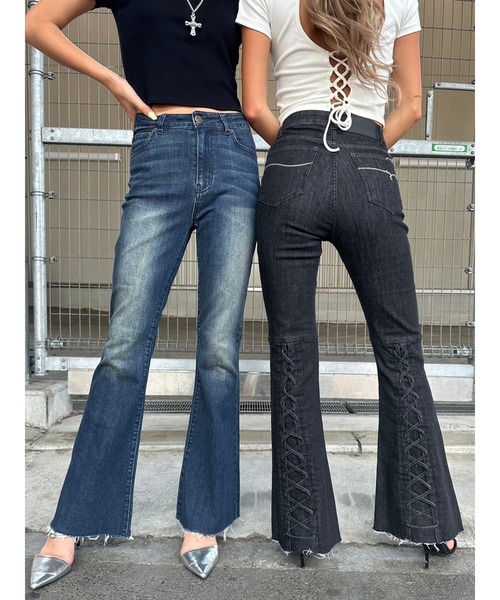 EGOIST（エゴイスト）の「Backレースアップフレアデニムパンツ（デニムパンツ・レディース・ブラック/ネイビー・S/M/SS）」の3枚目の写真