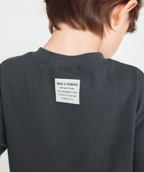 BRANSHES(ブランシェス)の「ロゴアップリケ7分袖Tシャツ(Tシャツ/カットソー・キッズ・チャコールグレー/オフホワイト・120/110/140/90/130/100/150)」の21枚目の写真