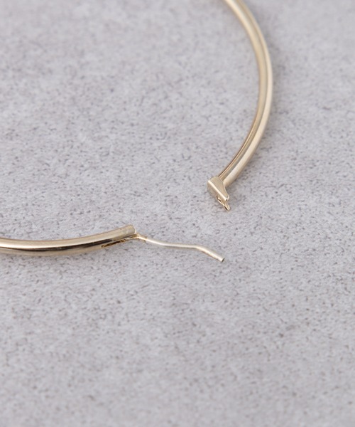 CIAOPANIC TYPY（チャオパニックティピー）の「【 lil/リル】メタルフープピアスM（ピアス（両耳用）・レディース・シルバー/ゴールド・ONE SIZE）」の8枚目の写真