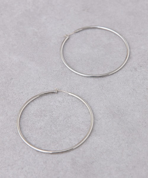 CIAOPANIC TYPY（チャオパニックティピー）の「【 lil/リル】メタルフープピアスM（ピアス（両耳用）・レディース・シルバー/ゴールド・ONE SIZE）」の5枚目の写真