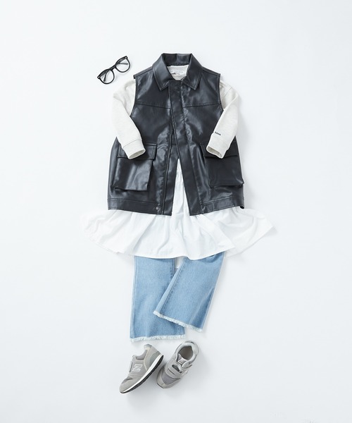 CIAOPANIC TYPY(チャオパニックティピー)の「【KIDS】【WEB限定】フェイクレザーベスト(ベスト・キッズ・アイボリー/ブラック・M/XL/XXL)」の4枚目の写真