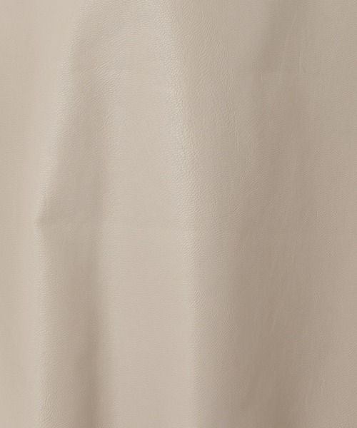 CIAOPANIC TYPY(チャオパニックティピー)の「【KIDS】【WEB限定】フェイクレザーベスト(ベスト・キッズ・アイボリー/ブラック・M/XL/XXL)」の7枚目の写真