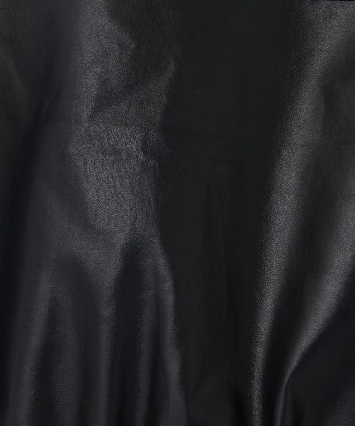 CIAOPANIC TYPY(チャオパニックティピー)の「【KIDS】【WEB限定】フェイクレザーベスト(ベスト・キッズ・アイボリー/ブラック・M/XL/XXL)」の10枚目の写真