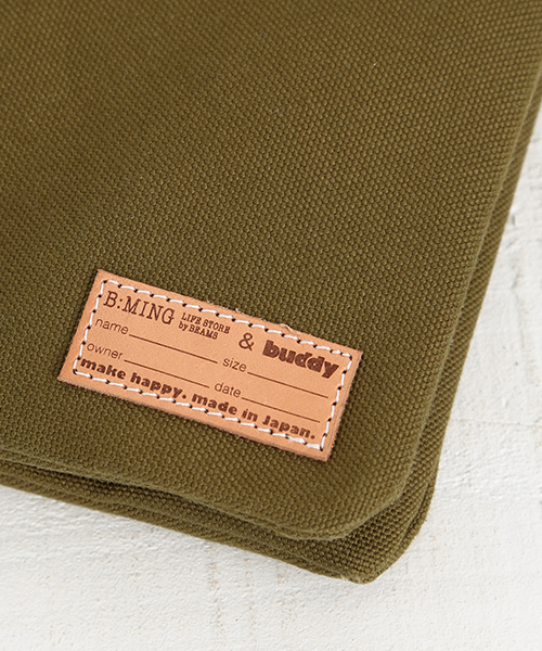 B:MING by BEAMS（ビーミングバイビームス）の「buddy×ビーミング by ビームス / 別注Twin Pouch（クラッチバッグ・レディース・ブラック/オリーブ・ONE SIZE）」の16枚目の写真