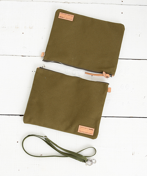 B:MING by BEAMS（ビーミングバイビームス）の「buddy×ビーミング by ビームス / 別注Twin Pouch（クラッチバッグ・レディース・ブラック/オリーブ・ONE SIZE）」の17枚目の写真