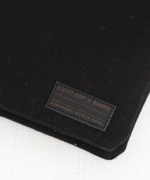 B:MING by BEAMS（ビーミングバイビームス）の「buddy×ビーミング by ビームス / 別注Twin Pouch（クラッチバッグ・レディース・ブラック/オリーブ・ONE SIZE）」の9枚目の写真