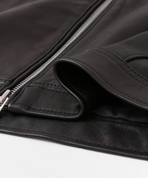 ITEMS URBANRESEARCH（アイテムズ アーバンリサーチ）の「ゴートレザー シングライダースジャケット（ライダースジャケット・メンズ・ブラック・LARGE/MEDIUM）」の20枚目の写真