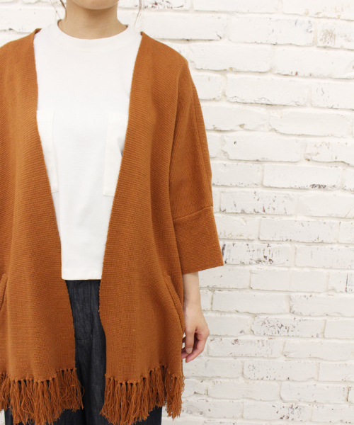 CIAOPANIC(チャオパニック)の「【Ciaopanic】裾フリンジニットカーディガン(カーディガン/ボレロ・レディース・ホワイト/ブラック/キャメル・FREE)」の4枚目の写真
