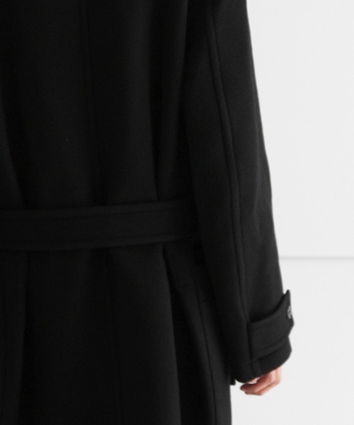 LEMAIRE(ルメール)の「LEMAIRE WRAP COAT(ダウンジャケット/コート・メンズ・ブラック・XS)」の5枚目の写真