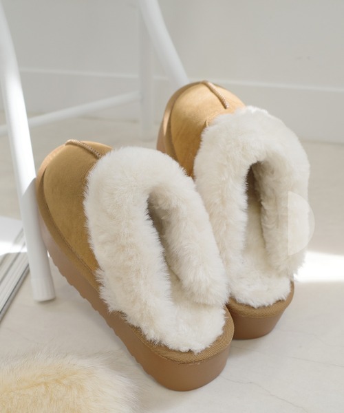 AmiAmi（アミアミ）の「【2025秋冬再販！】厚底ムートンスリッパ/フェイクムートンスリッポン（スリッポン・レディース・ブラック/キャメル/グレイッシュベージュ・LL/L/M/S）」の6枚目の写真