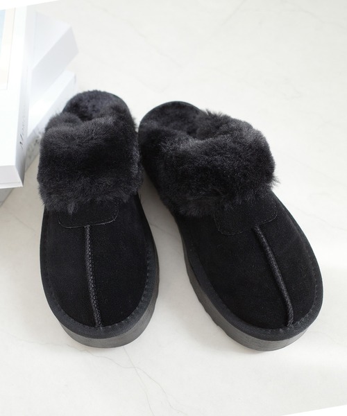 AmiAmi（アミアミ）の「【2025秋冬再販！】厚底ムートンスリッパ/フェイクムートンスリッポン（スリッポン・レディース・ブラック/キャメル/グレイッシュベージュ・LL/L/M/S）」の9枚目の写真