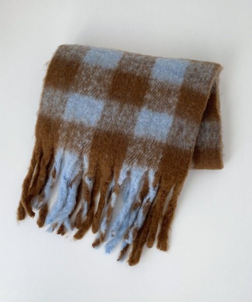 CANAL JEAN(キャナルジーン)の「El mar ブロックチェックフリンジストール(ストール/ショール・レディース・ホワイト×ブラック/サックスブルー/グリーン系その他・ONE SIZE)」の7枚目の写真
