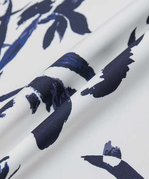 ROPE'(ロペ)の「サテンフレアスカート(無地/花柄)(スカート・レディース・ベージュ/オフホワイト・38/36)」の17枚目の写真