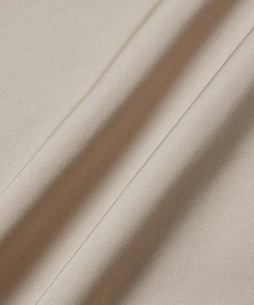 ROPE'(ロペ)の「サテンフレアスカート(無地/花柄)(スカート・レディース・ベージュ/オフホワイト・38/36)」の18枚目の写真