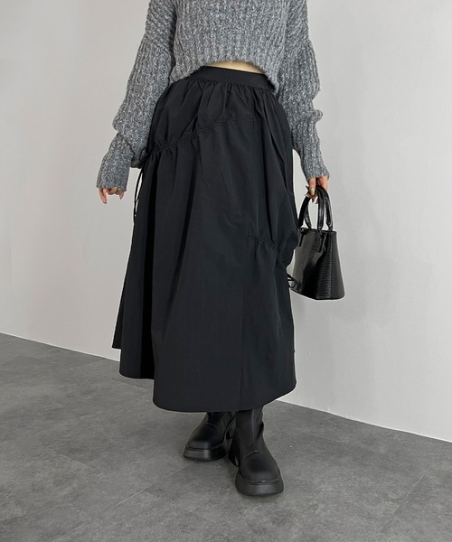 ISOOK(アイスー)の「【ISOOK / アイスー】アシンメトリーギャザーフレアスカート / ロング丈 ボリューム リボン ZOZOTOWN限定(スカート・レディース・カーキ/ブラック・FREE)」の8枚目の写真