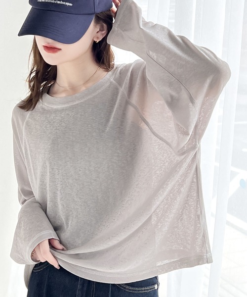 classicalelf(クラシカルエルフ)の「ゆるっとこなれトップス。袖ライン×無地アソートシアートップス(Tシャツ/カットソー・レディース・ライトグレー/オフホワイト/チャコールグレー/アイボリー/ブラック/ピンクベージュ・MEDIUM/LARGE/X-LARGE/SMALL)」の5枚目の写真