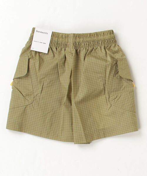 NIKE(ナイキ)の「NIKE/ナイキ G NSW CARGO SKORT ODP(スカート・キッズ・カーキ・140cm/130cm/150cm/160cm)」の2枚目の写真
