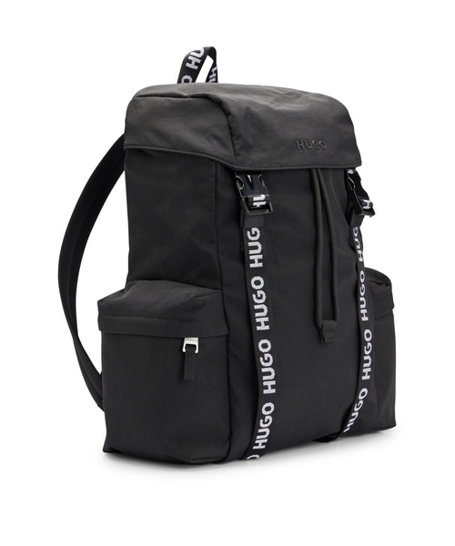 HUGO（ヒューゴ）の「HUGOロゴウェビング フラップクロージャー バック