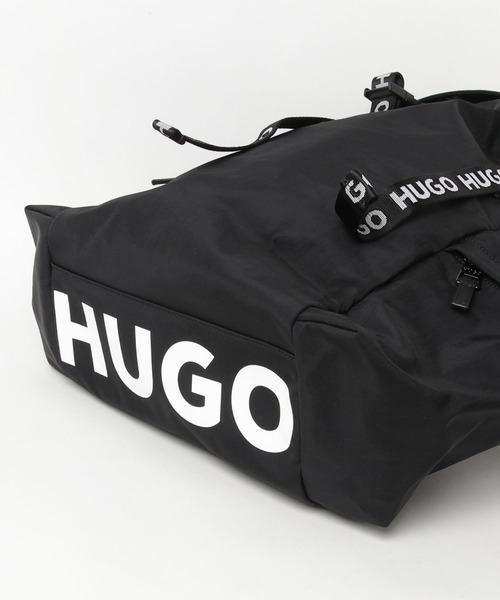 【新品】HUGO ラバーロゴ　ナイロンリュック　ブラック　ショッパー　プレゼント 新品】HUGO ラバーロゴ ナイロンリュック ブラック ショッパー