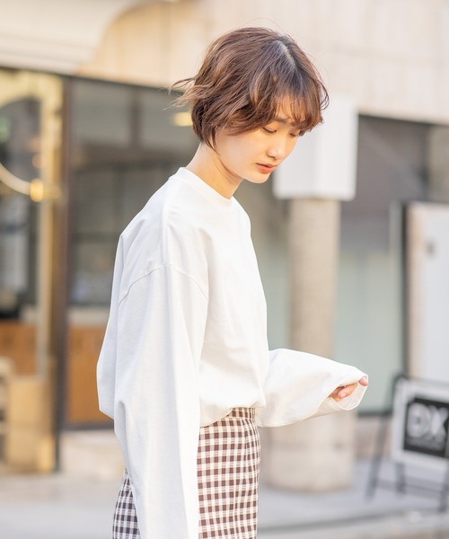 bounDary（バウンダリー）の「【bounDary/バウンダリー】 ワイドスリーブ オーバーサイズロンT（Tシャツ/カットソー・レディース・ホワイト/ブラック・FREE）」の13枚目の写真