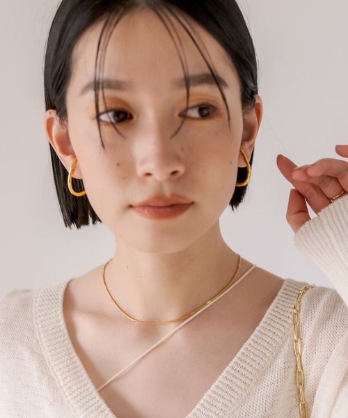 RIVE DROITE（リヴドロワ）の「R.good(アールドットグッド)/ラウンドカーブピアス（ピアス（両耳用）・レディース・シルバー/ゴールド・FREE）」の5枚目の写真