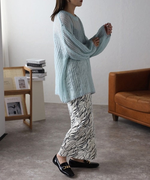 ap retro（アプレトロ）の「総柄プリーツタイトスカート（スカート・レディース・オフホワイト/ブラック・MEDIUM）」の14枚目の写真