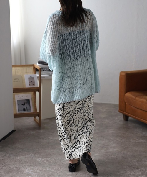 ap retro（アプレトロ）の「総柄プリーツタイトスカート（スカート・レディース・オフホワイト/ブラック・MEDIUM）」の13枚目の写真