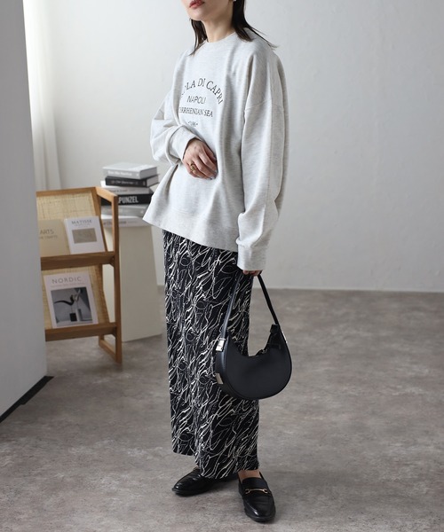 ap retro（アプレトロ）の「総柄プリーツタイトスカート（スカート・レディース・オフホワイト/ブラック・MEDIUM）」の7枚目の写真