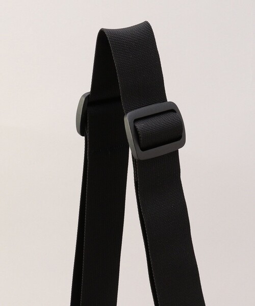 FREAK'S STORE（フリークスストア）の「GREGORY × FREAK'S STORE/グレゴリー 別注 Pouch ShoulderⅡ/別注 ポーチショルダー2（ショルダーバッグ・レディース・パープル/その他・ONE SIZE）」の18枚目の写真