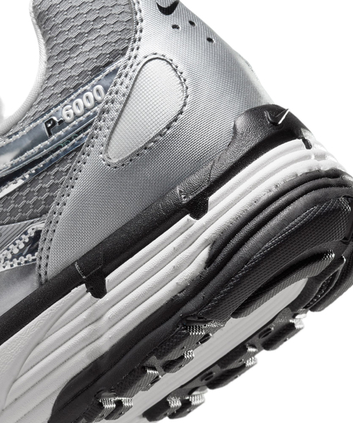 NIKE（ナイキ）の「【NIKE/ ナイキ】P-6000:スニーカー（スニーカー・レディース・シルバー・24cm/24.5cm/25cm）」の13枚目の写真
