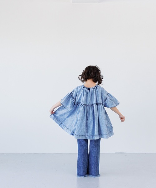 LOWRYS FARM（ローリーズファーム）の「デニムボリュームブラウス