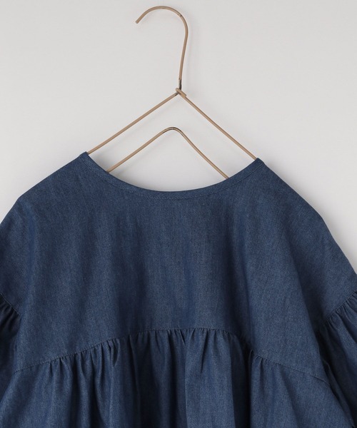 Y様t　専用ページ。 LOWRYS FARM（ローリーズファーム）の「デニムボリュームブラウス