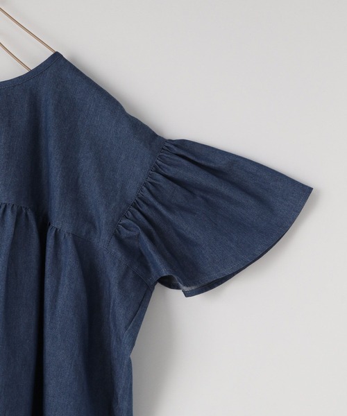 LOWRYS FARM（ローリーズファーム）の「デニムボリュームブラウス　 115559（シャツ/ブラウス・キッズ・ブルー/ケミカルウォッシュ・110cm/120cm/130cm/140cm/150cm）」の17枚目の写真