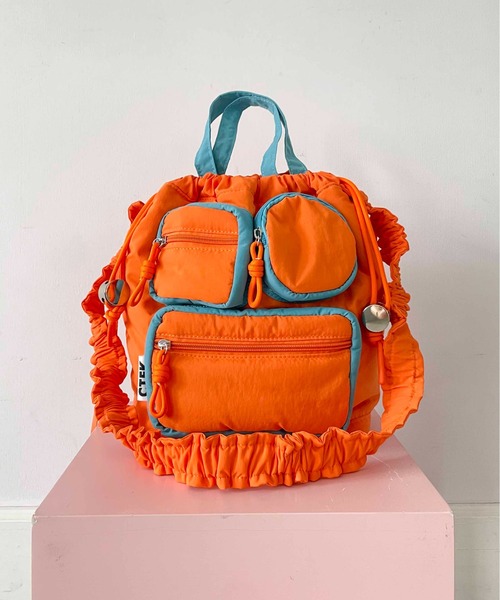 CONTROL FREAK（コントロールフリーク）の「CONTROL FREAK / CTFK（コントロールフリーク）撥水ギャザーマルチポケットショルダー（ショルダーバッグ・レディース・チャコール/アイボリー/ブルー/シルバー/オレンジ/ピンク・FREE）」の11枚目の写真