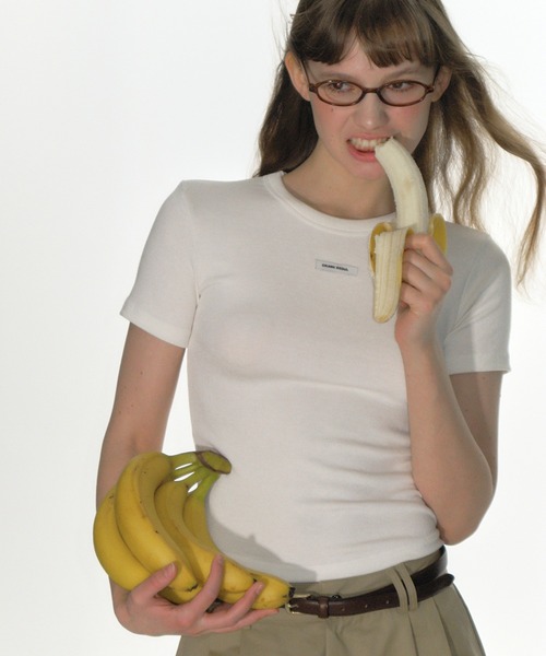 CRANK(クランク)の「【CRANK】CREW NECK BASIC TOP(Tシャツ/カットソー・レディース・ブラック/グレー/ホワイト・FREE)」の2枚目の写真