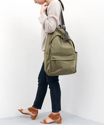 cache cache（カシュ カシュ）の「カシュカシュ cachecache / 【WEB限定】ユニセックスで使えるシンプル好きさんのための11ポケットリュック（バックパック/リュック）」