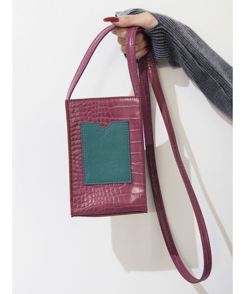 EVRIS（エヴリス）の「コンパクトストレージBAG（ショルダーバッグ・レディース・ブルー/ブラック/ピンク・FREE）」の4枚目の写真