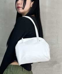 フェイクレザー 高見え 肩掛け ショルダーバッグ ハンドバッグ
