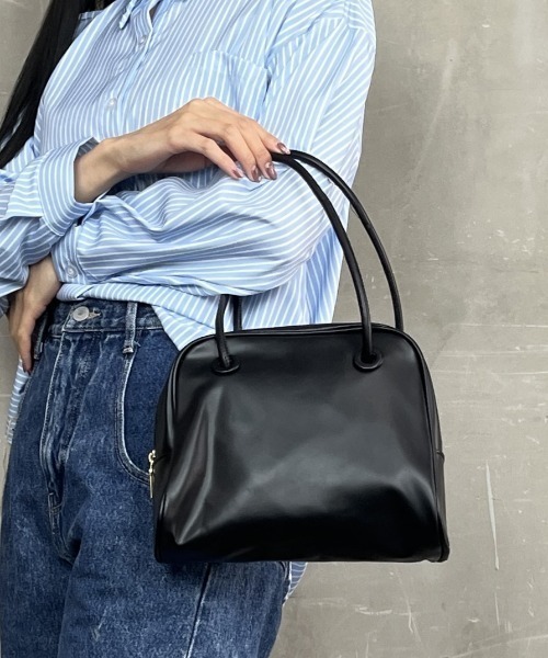 tolene(トレネ)の「フェイクレザー 高見え 肩掛け ショルダーバッグ ハンドバッグ(ショルダーバッグ・レディース・ブラック/ホワイト・ONE SIZE)」の3枚目の写真