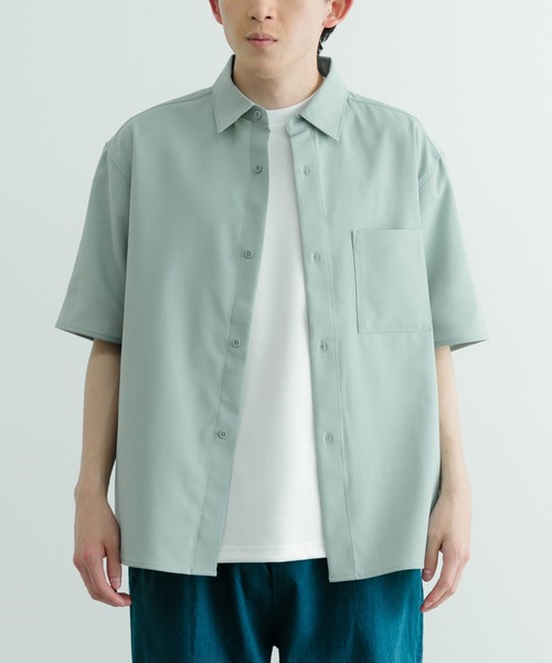 ITEMS URBANRESEARCH（アイテムズ アーバンリサーチ）の「ドライタッチ レギュラーカラー 半袖シャツ（シャツ/ブラウス・メンズ・ミント/ブルー/チャコールグレー/アイボリー・MEDIUM/LARGE）」の21枚目の写真