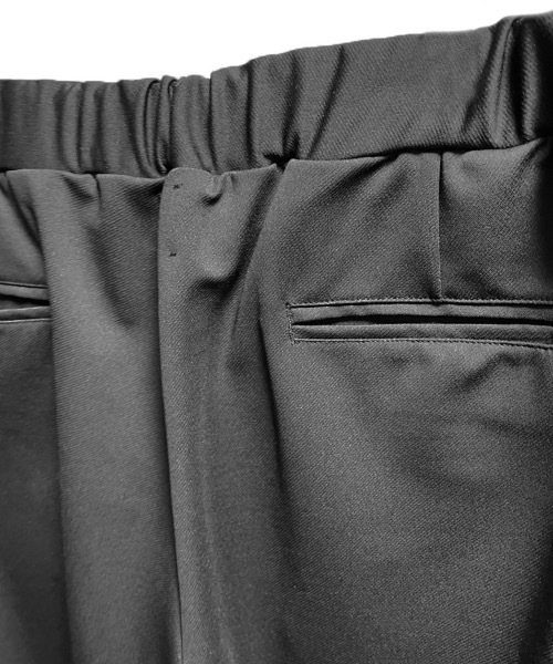 FORTUNA HOMME（フォルトゥナオム）の「FORTUNAHOMME ECOTEC Twill RelaSlacks（スラックス・メンズ・ブラック・1/2）」の5枚目の写真