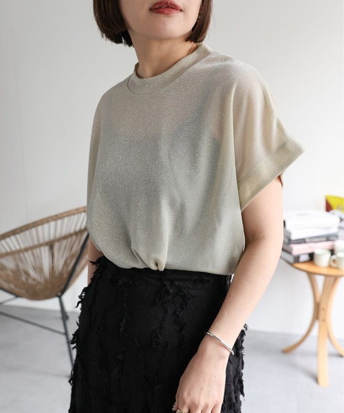 ap retro(アプレトロ)の「ラメフレンチスリーブトップス(Tシャツ/カットソー・レディース・アイボリー/ブラック・MEDIUM)」の4枚目の写真