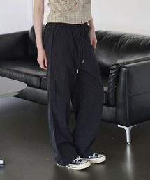 UNE MANSION | 【ストリング付き】ストレートナイロンカーゴパンツ(カーゴパンツ)