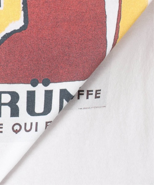 EDIFICE(エディフィス)の「《再入荷》SAVIGNAC (サビニャック) 別注 French Company プリント Tシャツ(Tシャツ/カットソー・メンズ・グリーン系その他/イエロー/アイボリー/ブラックミックス/グレー/オフホワイト/レッド/サックスブルー・X-LARGE/LARGE/MEDIUM)」の10枚目の写真