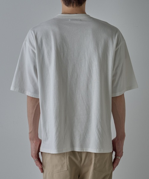 COLONY 2139（コロニートゥーワンスリーナイン）の「立体プリントTシャツ（Tシャツ/カットソー・メンズ・ホワイト/ブラック・MEDIUM/LARGE）」の22枚目の写真