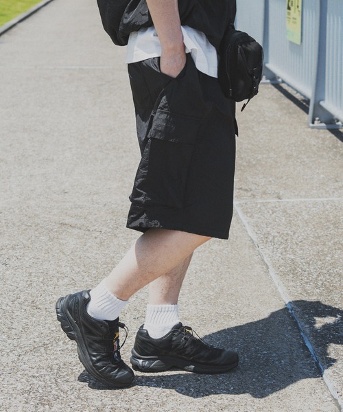 kutir（クティール）の「ピスナイロンカーゴハーフパンツ（カーゴパンツ・メンズ・ライトカーキ/ネイビー/ブラック・SMALL/MEDIUM/LARGE）」の9枚目の写真