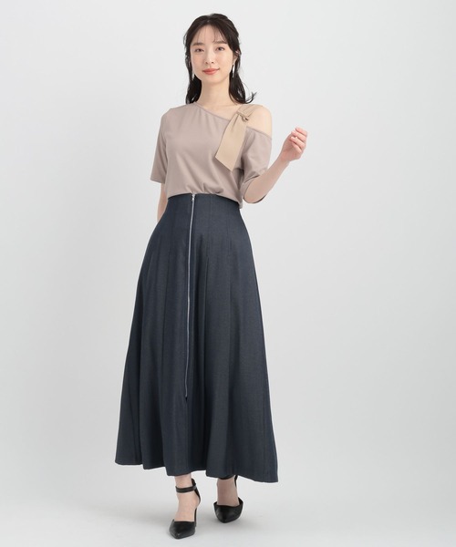 Andemiu（アンデミュウ）の「スカーフツキリブカット134912（Tシャツ/カットソー・レディース・チャコールグレー/アイボリー/ブラック/ベージュ・FREE）」の8枚目の写真